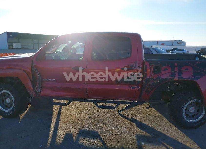 Photo 14 of 2013 Toyota Tacoma DOUBLE CAB (VIN 5TFLU4EN3DX076323)