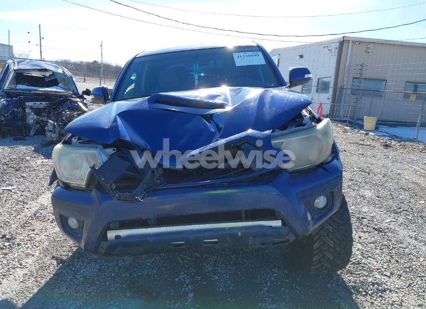 Photo 11 of 2015 Toyota Tacoma DOUBLE CAB/TRD PRO (VIN 5TFLU4EN3FX111154)
