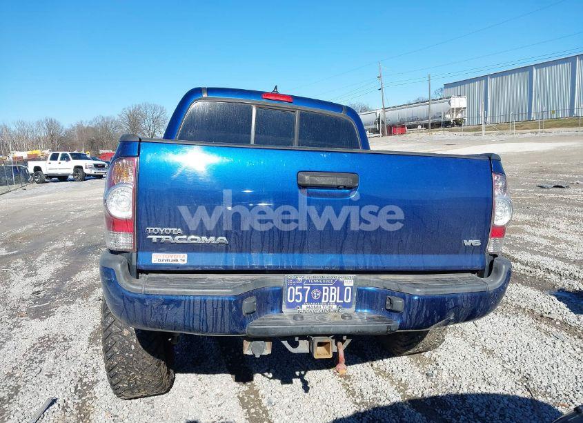 Photo 15 of 2015 Toyota Tacoma DOUBLE CAB/TRD PRO (VIN 5TFLU4EN3FX111154)
