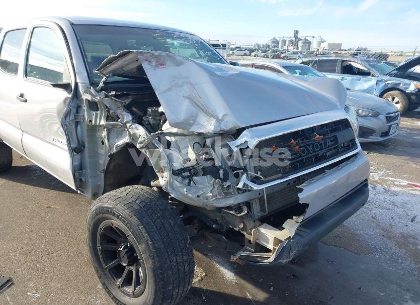 Photo 6 of 2015 Toyota Tacoma DOUBLE CAB/TRD PRO (VIN 5TFLU4EN3FX140167)