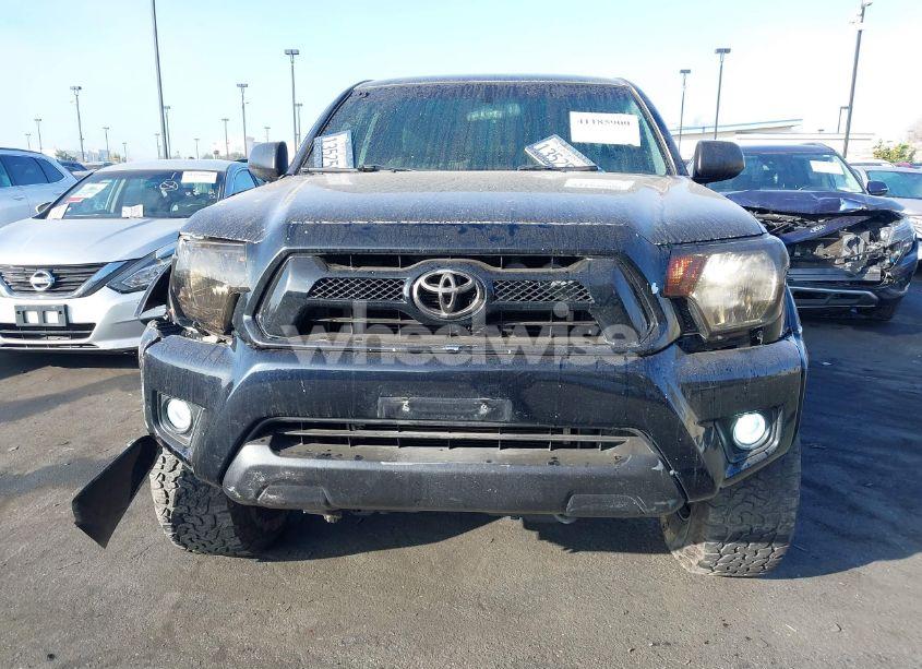 Photo 12 of 2015 Toyota Tacoma DOUBLE CAB/TRD PRO (VIN 5TFLU4EN3FX142632)