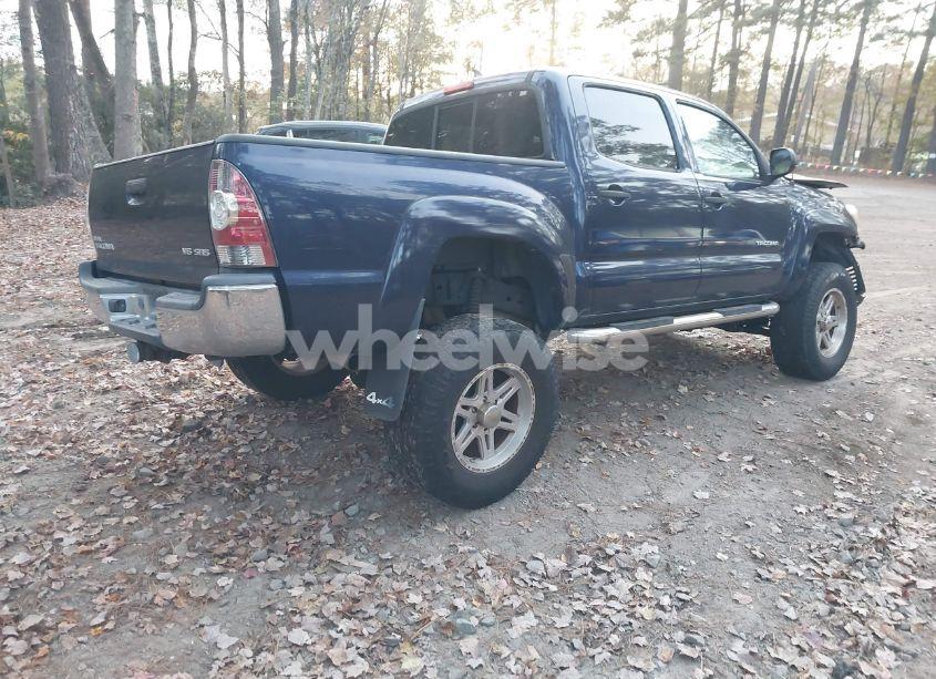Photo 4 of 2012 Toyota Tacoma DOUBLE CAB (VIN 5TFLU4EN4CX039618)