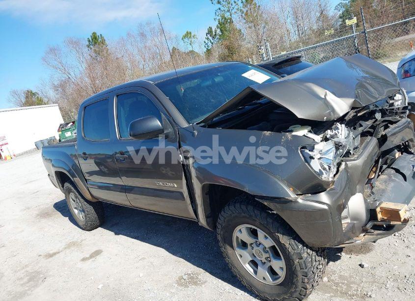 Photo 13 of 2014 Toyota Tacoma DOUBLE CAB (VIN 5TFLU4EN4EX107161)