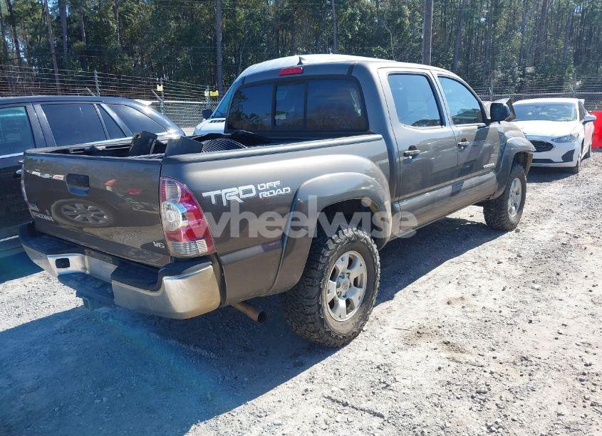 Photo 4 of 2014 Toyota Tacoma DOUBLE CAB (VIN 5TFLU4EN4EX107161)