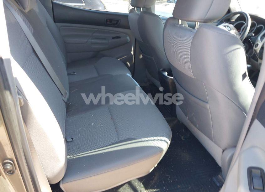 Photo 8 of 2014 Toyota Tacoma DOUBLE CAB (VIN 5TFLU4EN4EX107161)
