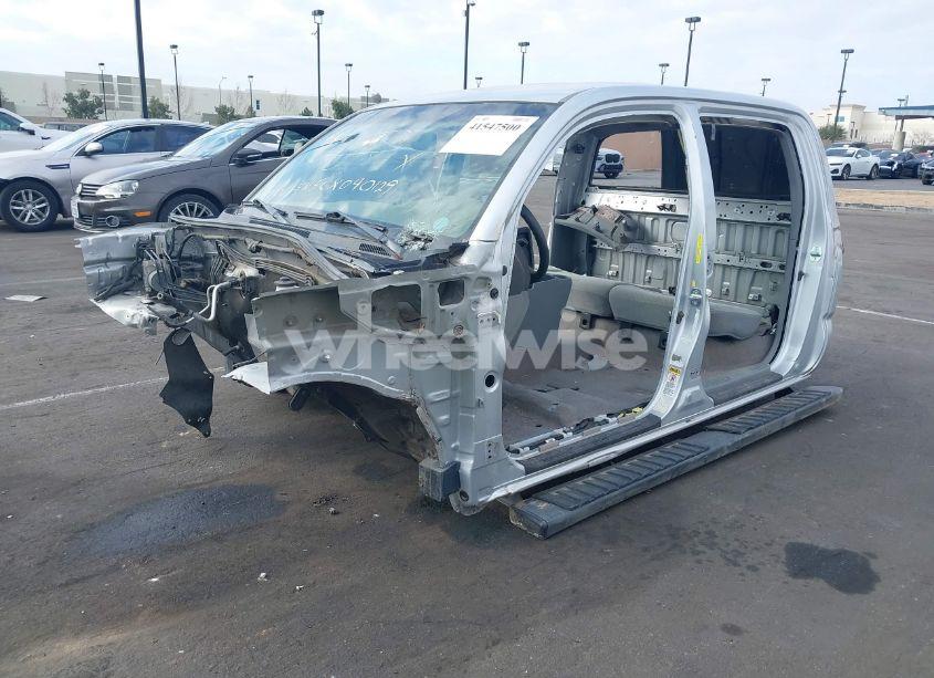 Photo 2 of 2012 Toyota Tacoma DOUBLE CAB (VIN 5TFLU4EN5CX040129)