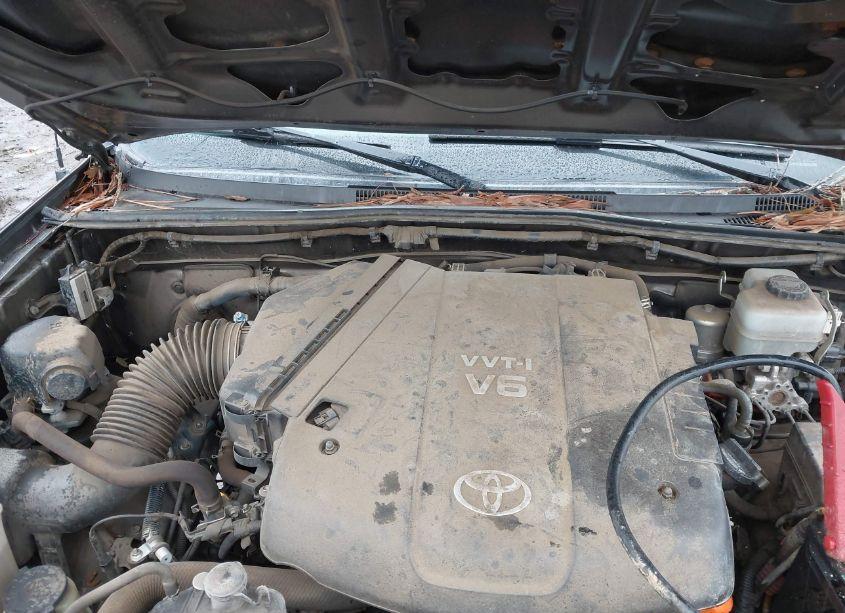 Photo 10 of 2014 Toyota Tacoma DOUBLE CAB (VIN 5TFLU4EN5EX094680)
