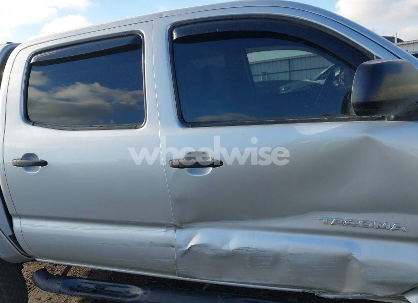 Photo 14 of 2012 Toyota Tacoma DOUBLE CAB (VIN 5TFLU4EN6CX039250)