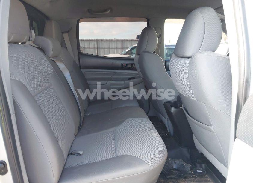 Photo 8 of 2012 Toyota Tacoma DOUBLE CAB (VIN 5TFLU4EN6CX039250)