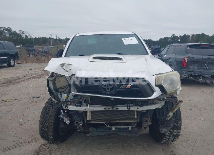 Photo 12 of 2013 Toyota Tacoma DOUBLE CAB (VIN 5TFLU4EN6DX077823)