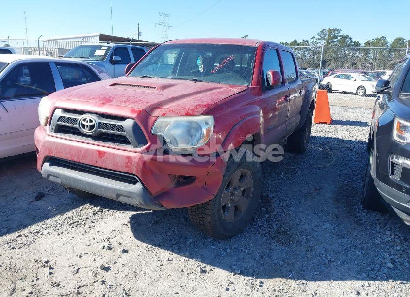Photo 2 of 2015 Toyota Tacoma DOUBLE CAB/TRD PRO (VIN 5TFLU4EN6FX115702)