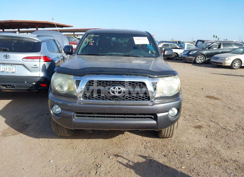 Photo 12 of 2011 Toyota Tacoma BASE V6 (VIN 5TFLU4EN7BX015795)