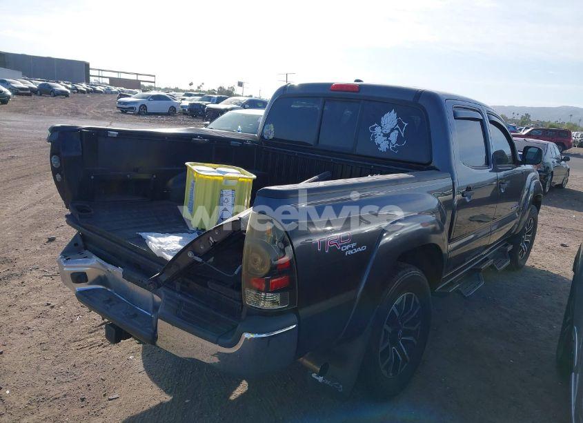 Photo 4 of 2011 Toyota Tacoma BASE V6 (VIN 5TFLU4EN7BX015795)