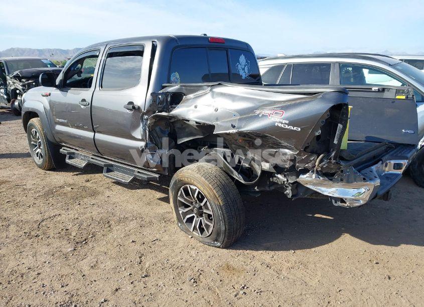 Photo 6 of 2011 Toyota Tacoma BASE V6 (VIN 5TFLU4EN7BX015795)
