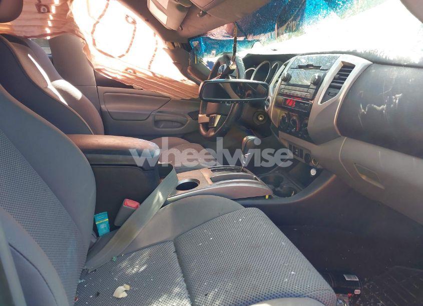 Photo 5 of 2012 Toyota Tacoma DOUBLE CAB (VIN 5TFLU4EN7CX024496)