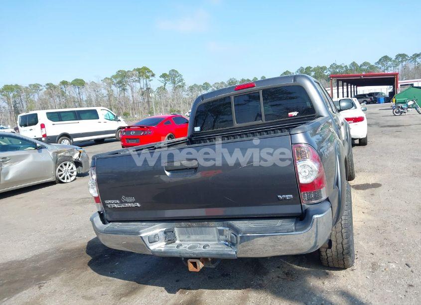 Photo 16 of 2013 Toyota Tacoma DOUBLE CAB (VIN 5TFLU4EN8DX072042)