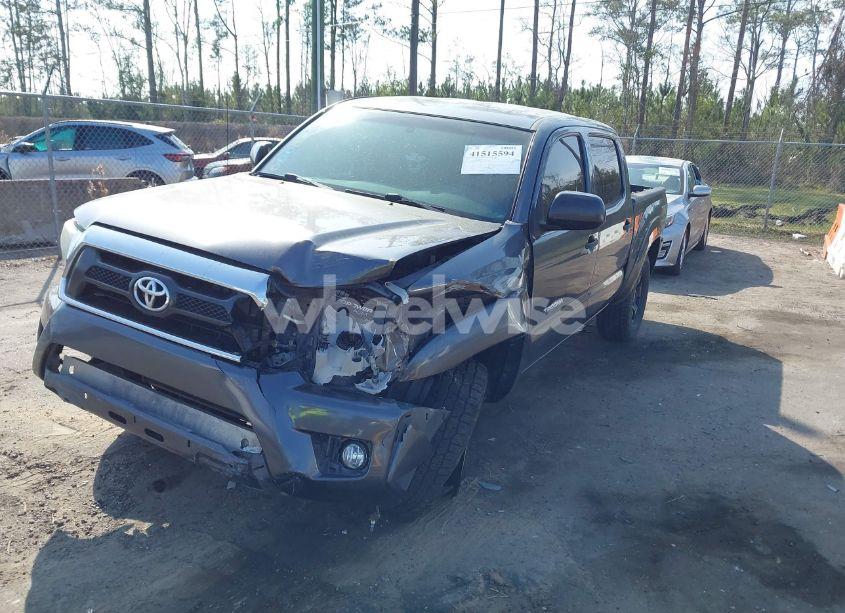 Photo 2 of 2013 Toyota Tacoma DOUBLE CAB (VIN 5TFLU4EN8DX072042)