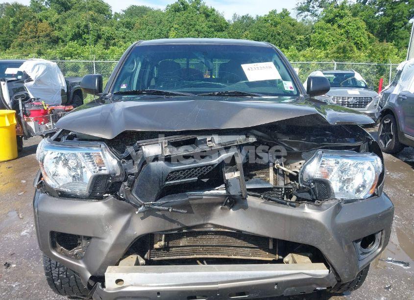 Photo 12 of 2015 Toyota Tacoma BASE V6/TRD PRO (VIN 5TFLU4EN8FX128502)