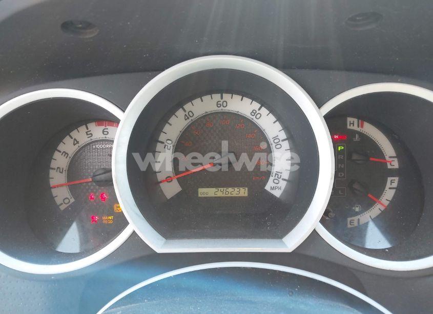 Photo 7 of 2015 Toyota Tacoma BASE V6/TRD PRO (VIN 5TFLU4EN8FX128502)