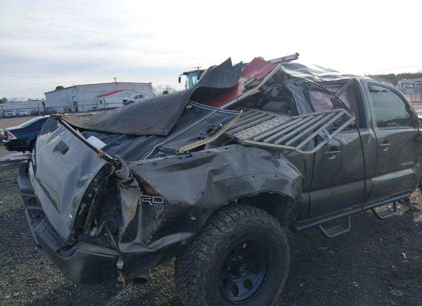 Photo 16 of 2013 Toyota Tacoma DOUBLE CAB (VIN 5TFLU4EN9DX078061)