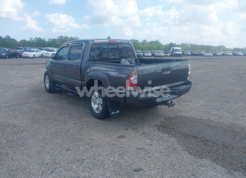 Photo 3 of 2014 Toyota Tacoma BASE V6 (VIN 5TFLU4EN9EX099414)