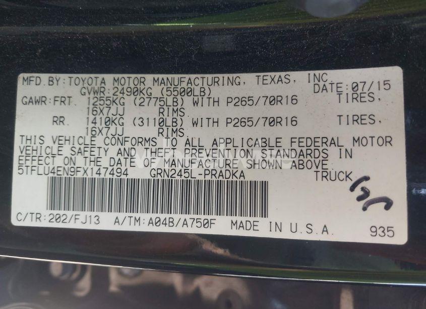 Photo 9 of 2015 Toyota Tacoma BASE V6 (VIN 5TFLU4EN9FX147494)