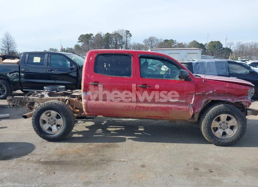 Photo 14 of 2011 Toyota Tacoma DOUBLE CAB (VIN 5TFLU4ENXBX016911)