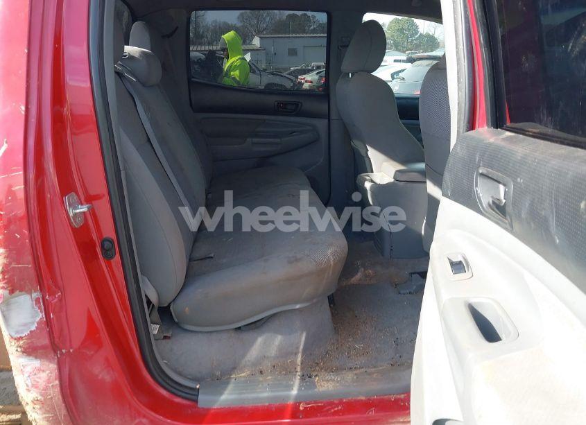 Photo 8 of 2011 Toyota Tacoma DOUBLE CAB (VIN 5TFLU4ENXBX016911)