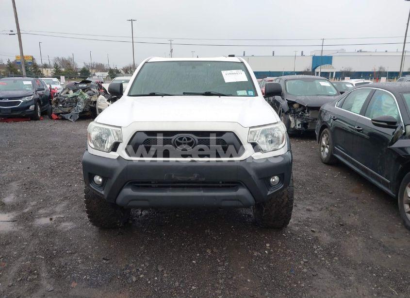 Photo 11 of 2012 Toyota Tacoma BASE V6 (VIN 5TFLU4ENXCX033211)