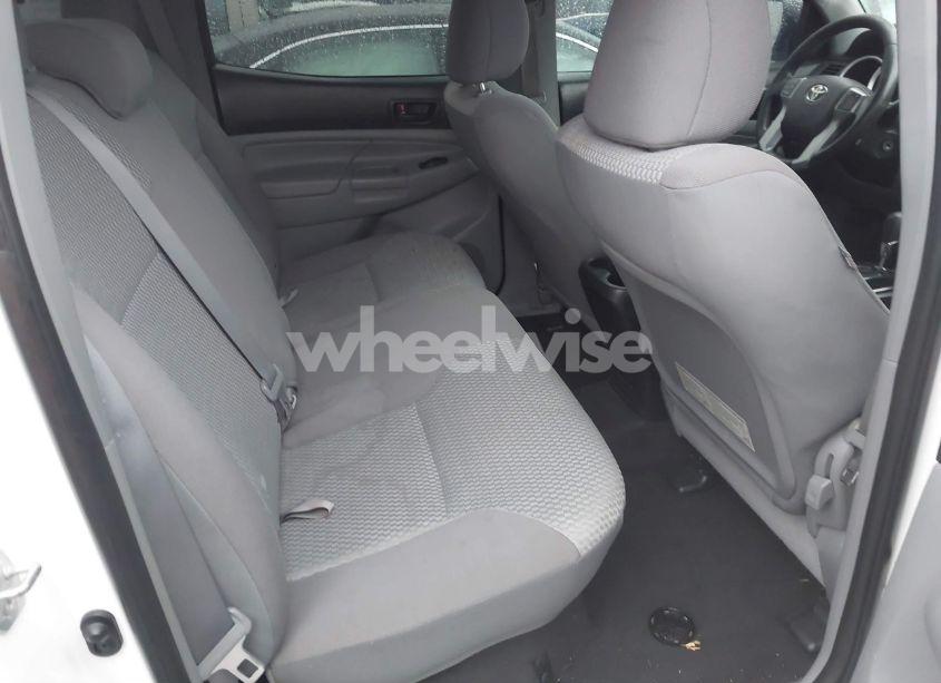 Photo 8 of 2012 Toyota Tacoma BASE V6 (VIN 5TFLU4ENXCX033211)