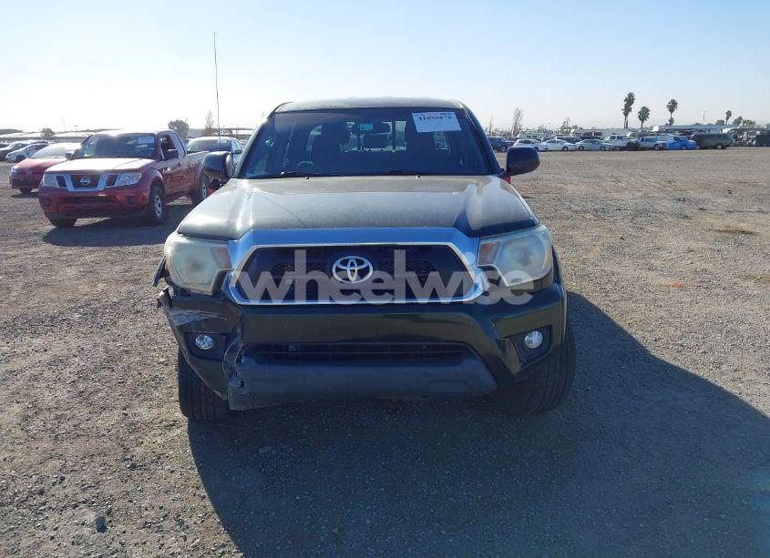 Photo 12 of 2014 Toyota Tacoma BASE V6 (VIN 5TFLU4ENXEX089541)