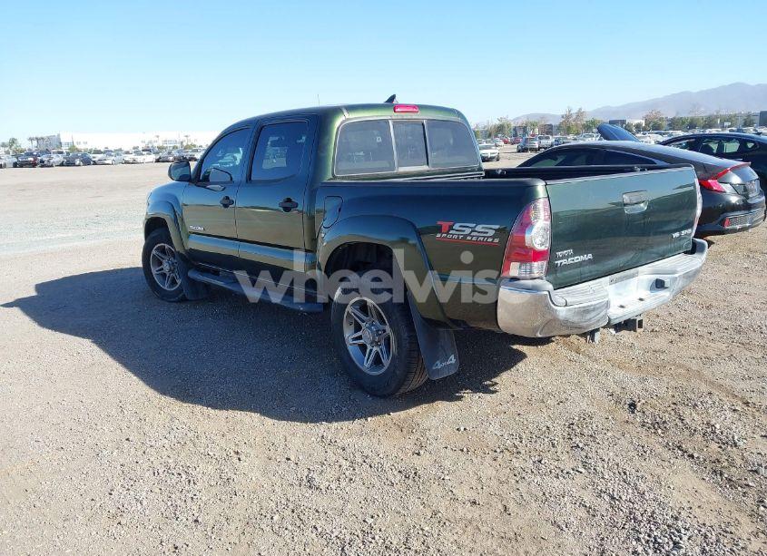 Photo 3 of 2014 Toyota Tacoma BASE V6 (VIN 5TFLU4ENXEX089541)