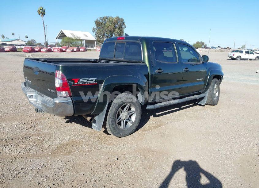 Photo 4 of 2014 Toyota Tacoma BASE V6 (VIN 5TFLU4ENXEX089541)