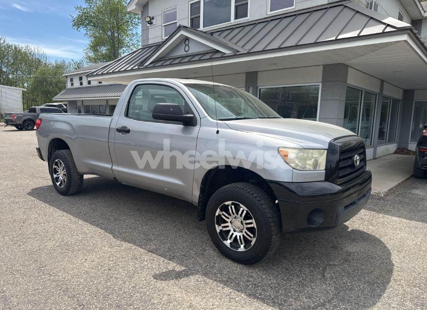 2007 Toyota Tundra (VIN 5TFLU52187X002584) main photo