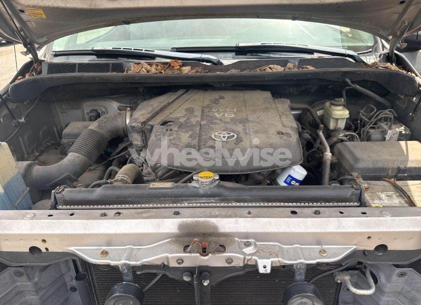 Photo 10 of 2007 Toyota Tundra (VIN 5TFLU52187X002584)