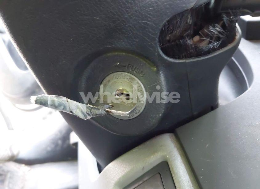 Photo 11 of 2010 Toyota Tundra GRADE V6 (VIN 5TFLU5F10AX022832)