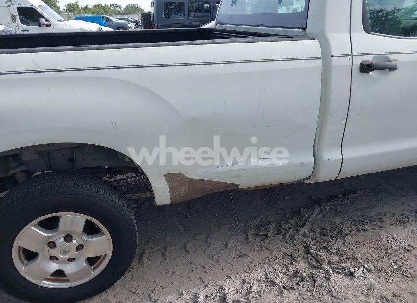 Photo 6 of 2010 Toyota Tundra GRADE V6 (VIN 5TFLU5F10AX022832)