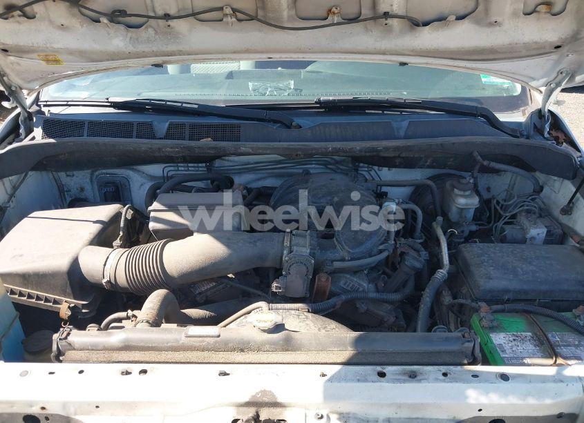 Photo 10 of 2012 Toyota Tundra 2WD TRUCK GRADE V6 (A5) (VIN 5TFLU5F17CX027822)