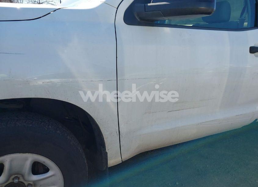 Photo 6 of 2012 Toyota Tundra 2WD TRUCK GRADE V6 (A5) (VIN 5TFLU5F17CX027822)