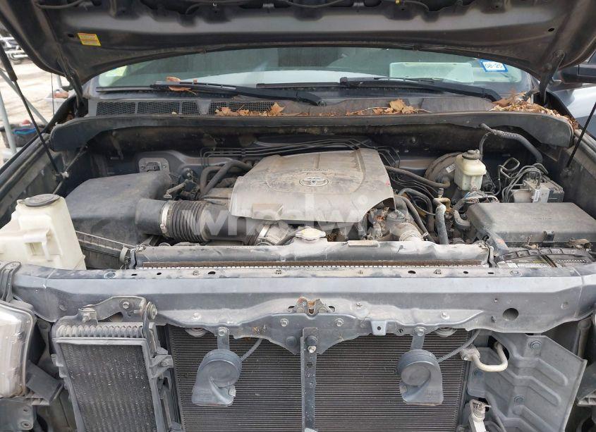Photo 10 of 2007 Toyota Tundra BASE 5.7L V8 (VIN 5TFLV52167X022698)