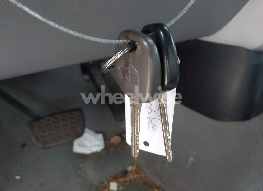 Photo 11 of 2007 Toyota Tundra BASE 5.7L V8 (VIN 5TFLV52167X022698)