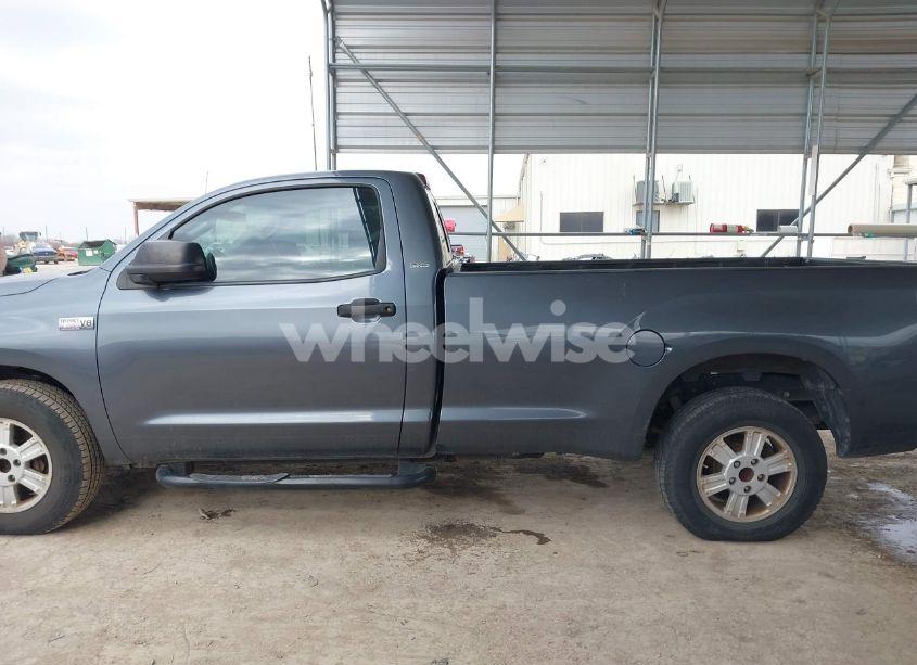 Photo 14 of 2007 Toyota Tundra BASE 5.7L V8 (VIN 5TFLV52167X022698)