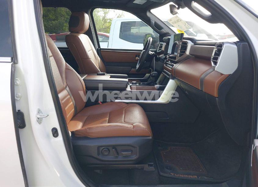 Photo 5 of 2022 Toyota Tundra 1794 EDITION (VIN 5TFMA5DB0NX009609)