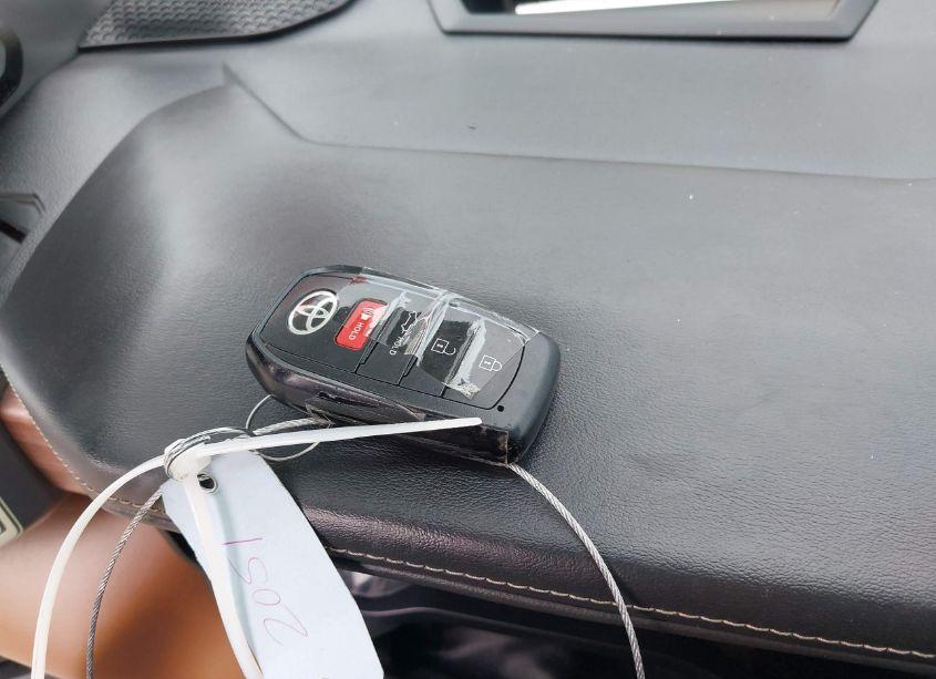 Photo 11 of 2022 Toyota Tundra 1794 EDITION (VIN 5TFMA5DB8NX030210)