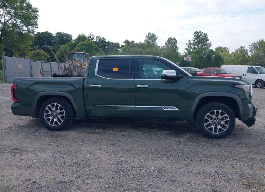 Photo 13 of 2022 Toyota Tundra 1794 EDITION (VIN 5TFMA5DB8NX030210)