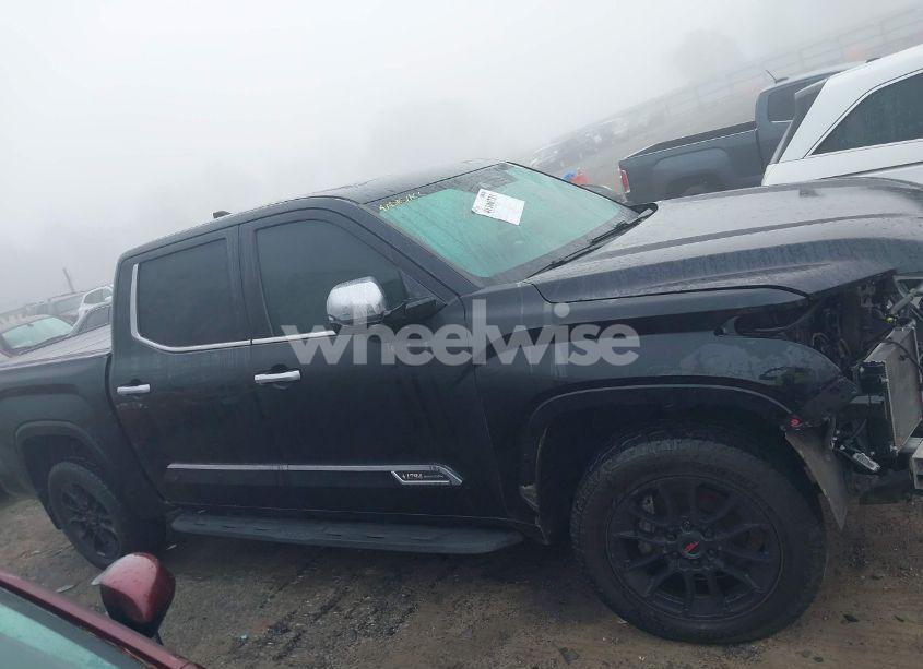 Photo 14 of 2022 Toyota Tundra (VIN 5TFMA5DBXNX012937)