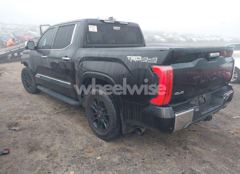 Photo 3 of 2022 Toyota Tundra (VIN 5TFMA5DBXNX012937)