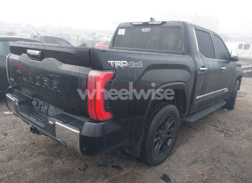 Photo 4 of 2022 Toyota Tundra (VIN 5TFMA5DBXNX012937)