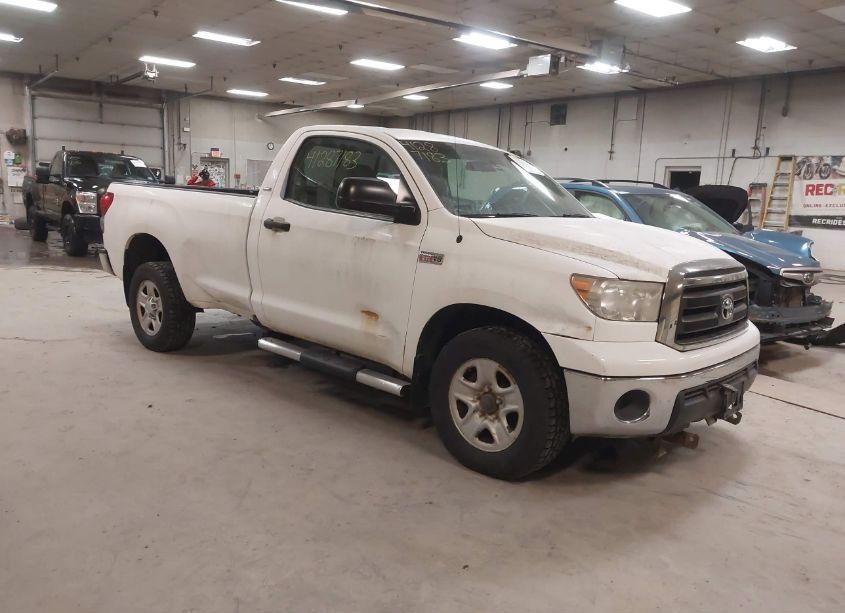 2010 Toyota Tundra GRADE 5.7L V8 (VIN 5TFMY5F12AX107907) main photo