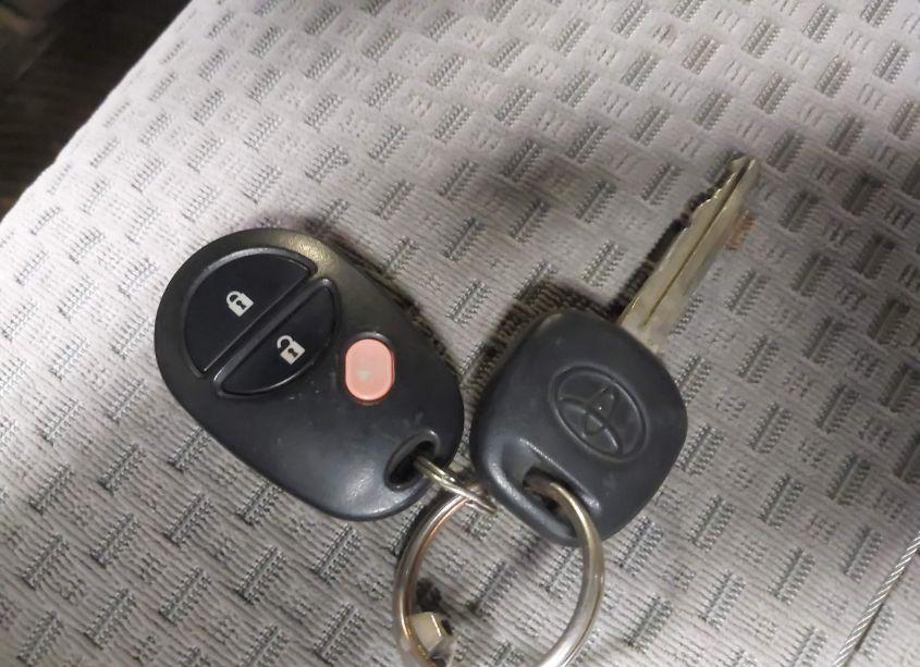 Photo 11 of 2010 Toyota Tundra GRADE 5.7L V8 (VIN 5TFMY5F12AX107907)